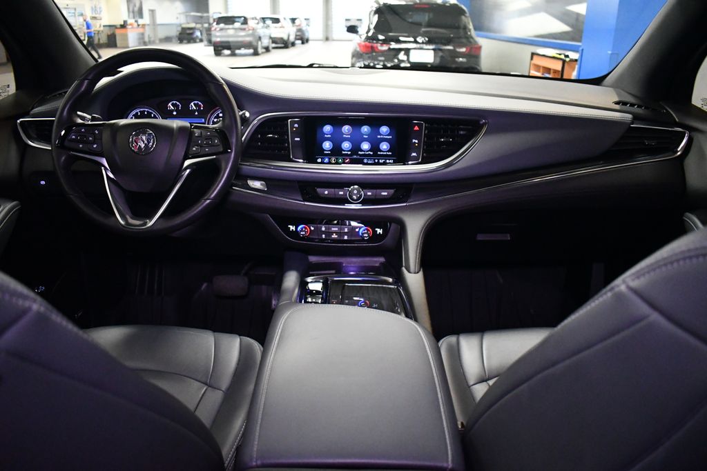 Thumbnail: 2022 Buick Enclave - 17