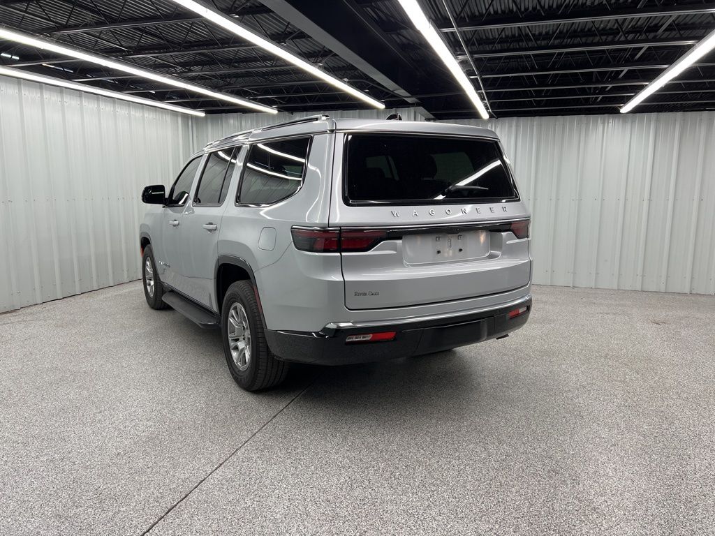 2024 Jeep Wagoneer Base - 3