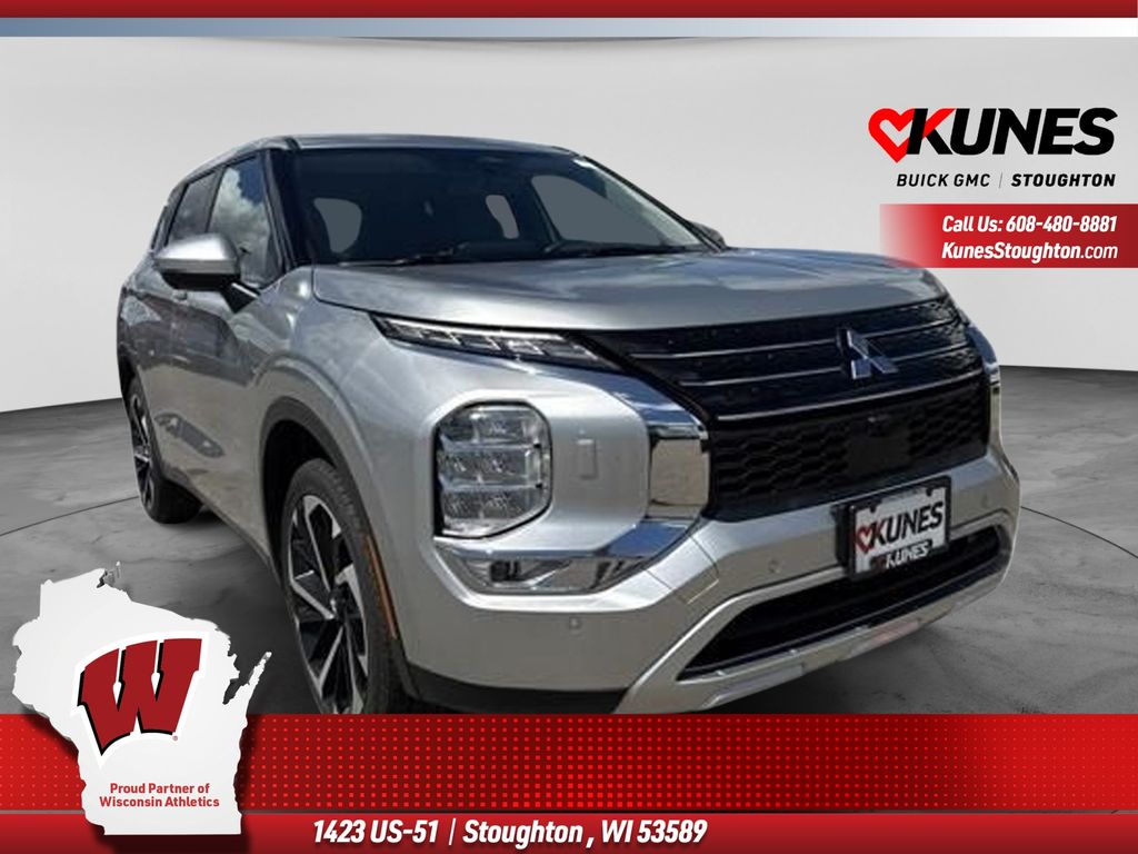 2022 Mitsubishi Outlander SE S-AWC