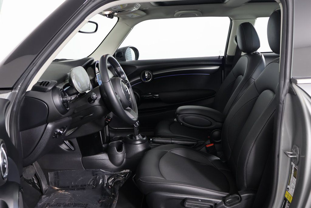 Thumbnail: 2023 MINI Cooper - 9