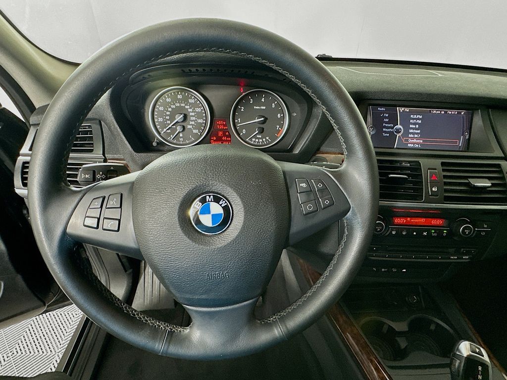 Thumbnail: 2012 BMW X5 - 11