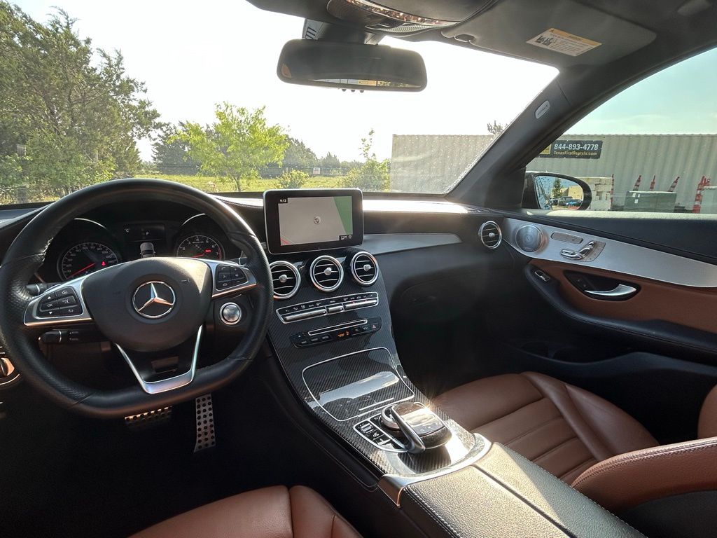 2019 Mercedes-Benz GLC 43 AMG 21