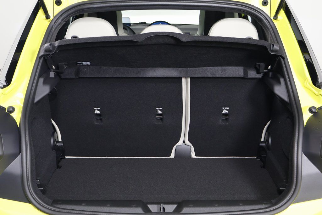 Thumbnail: 2026 MINI Cooper - 8