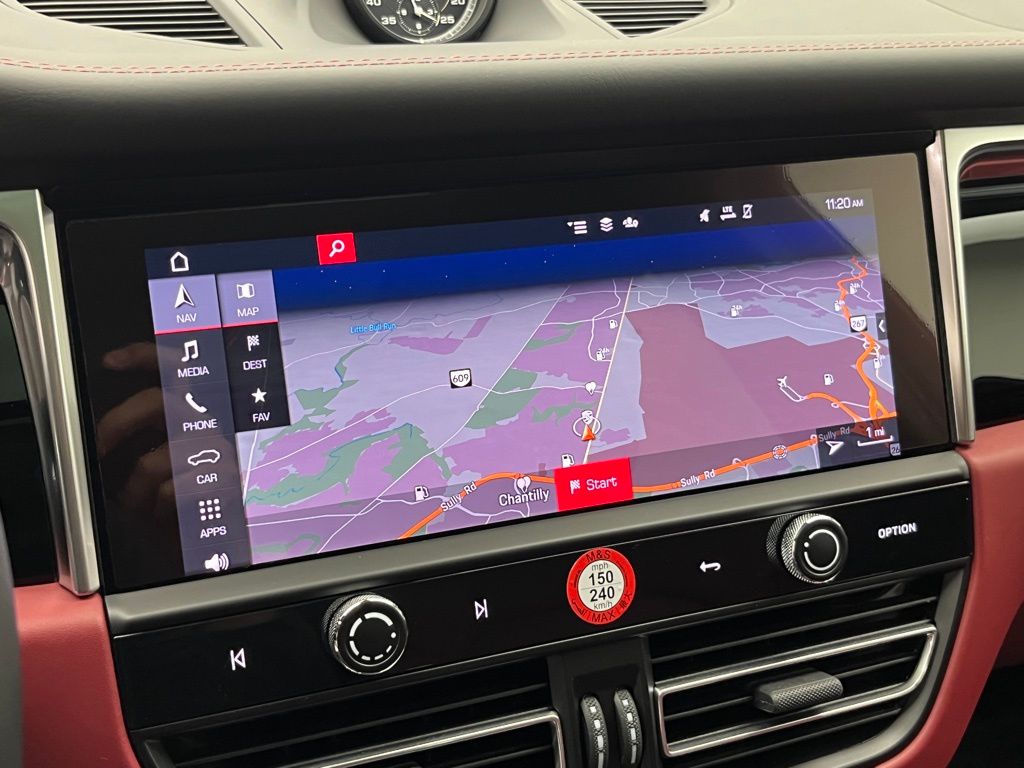 Thumbnail: 2024 Porsche Macan - 21