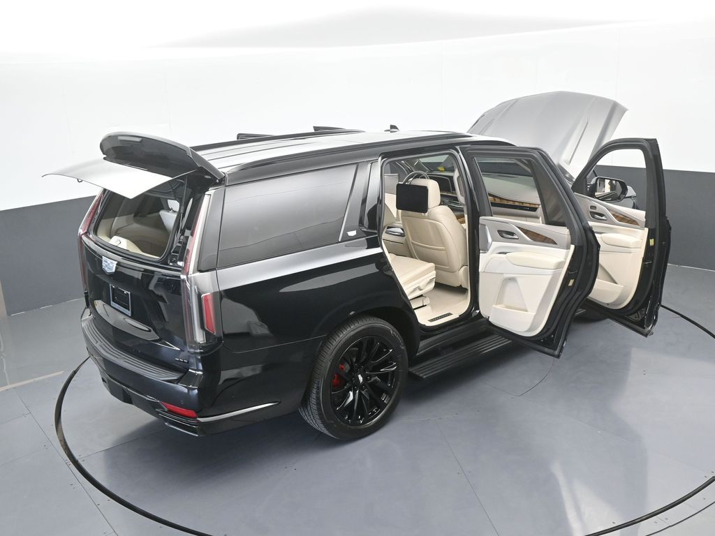 Used 2021 Black Raven Cadillac Sport Platinum image 93