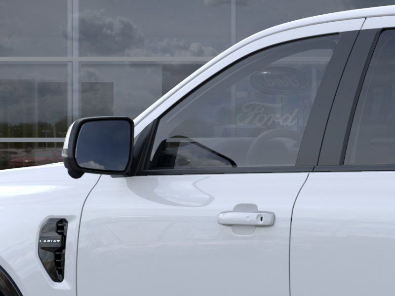 New 2025 White Ford Lariat image 21