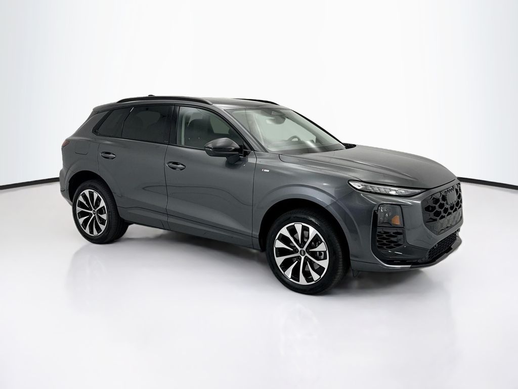 Thumbnail: 2026 Audi Q3 - 3