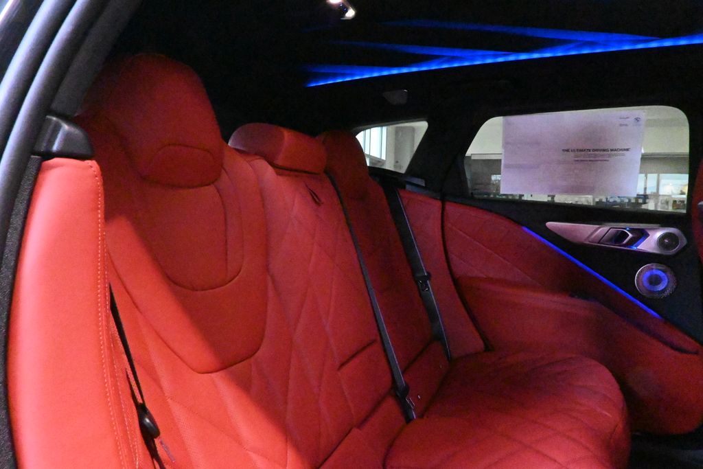 Thumbnail: 2026 BMW XM - 29