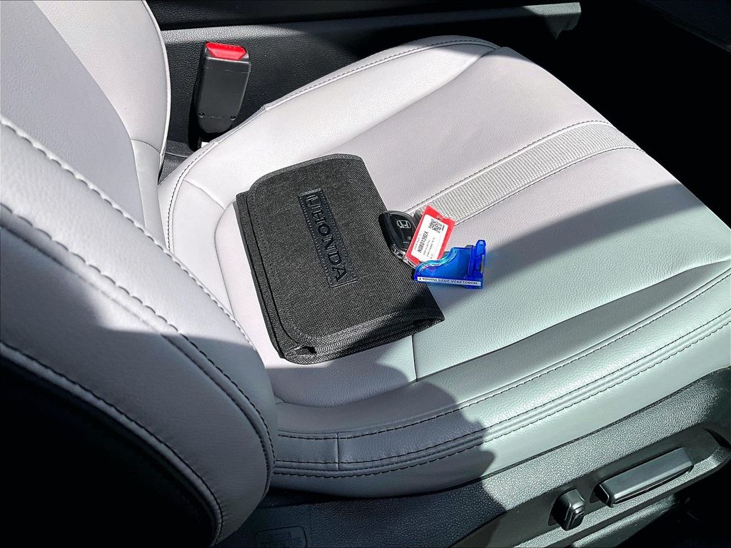 2025 Honda Pilot — photo 31