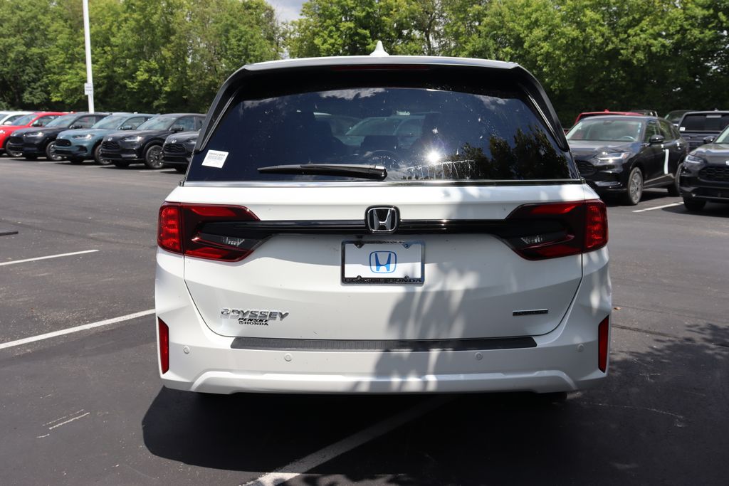Thumbnail: 2026 Honda Odyssey - 4