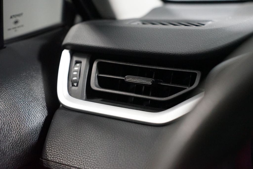 Thumbnail: 2023 Toyota RAV4 - 24