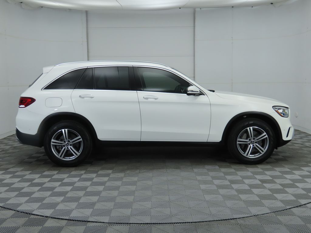 Thumbnail: 2022 Mercedes-Benz GLC - 4