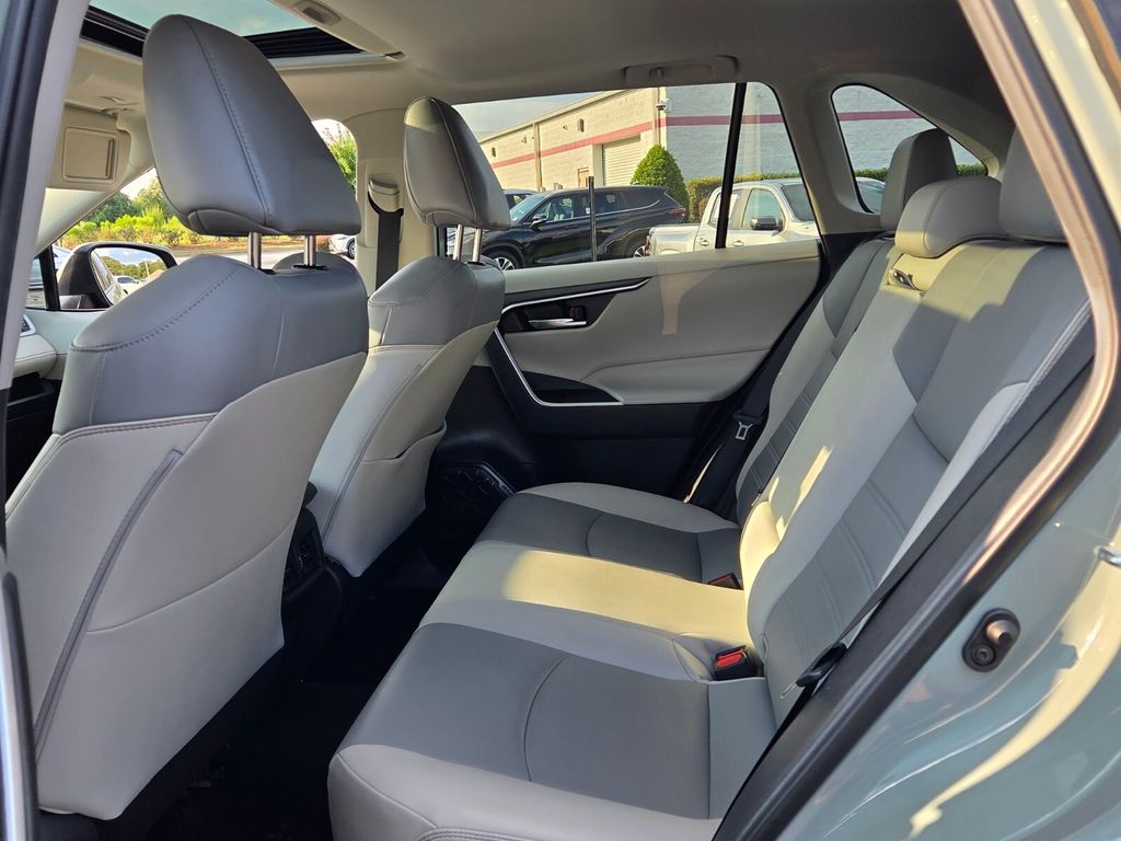 Used 2021 Toyota RAV4 SUV