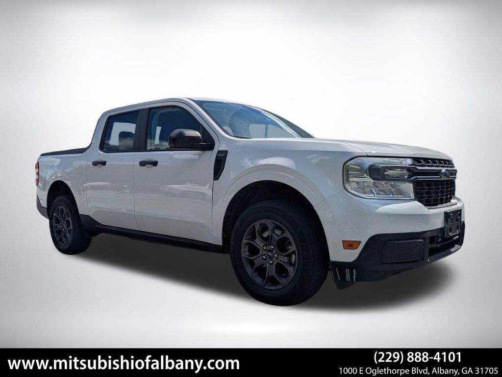 Oxford White 2023 Ford Maverick Pickup Truck Front-Wheel Drive Continuously Variable Transmission