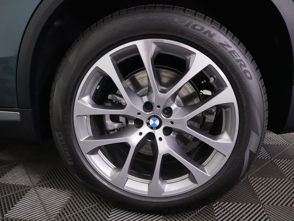 Thumbnail: 2026 BMW X5 - 32