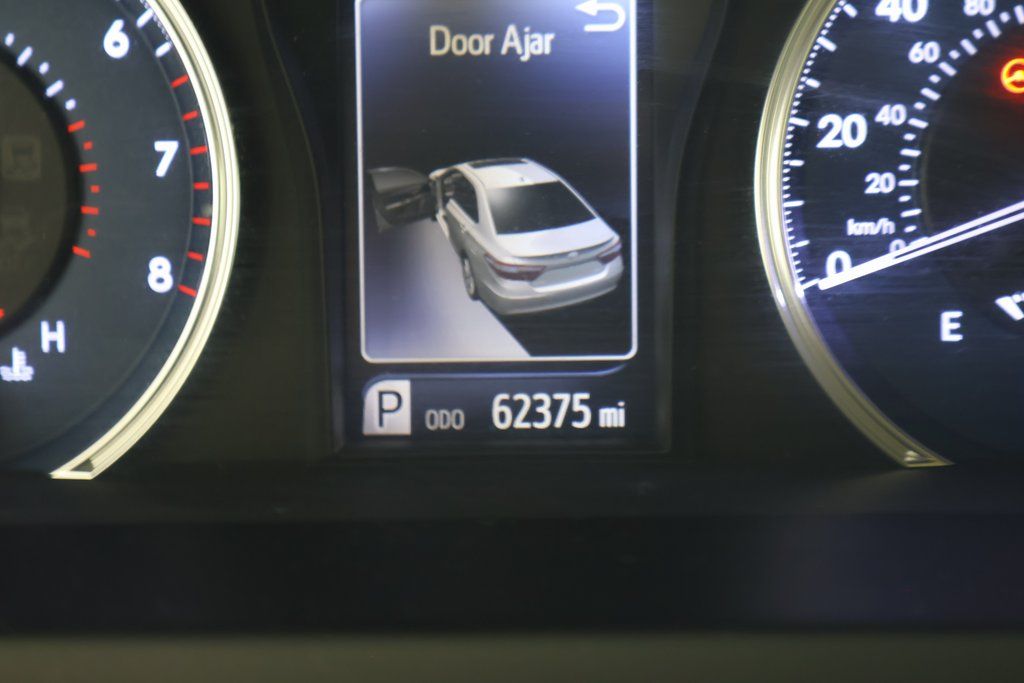 2017 Toyota Camry LE 17