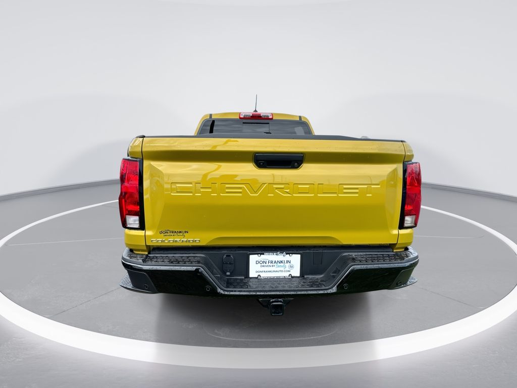 View vehicle photo 7