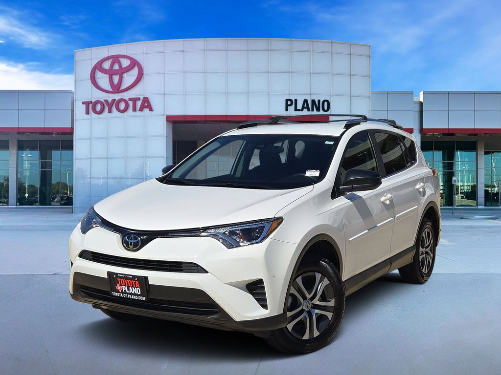 2018 Toyota RAV4 LE