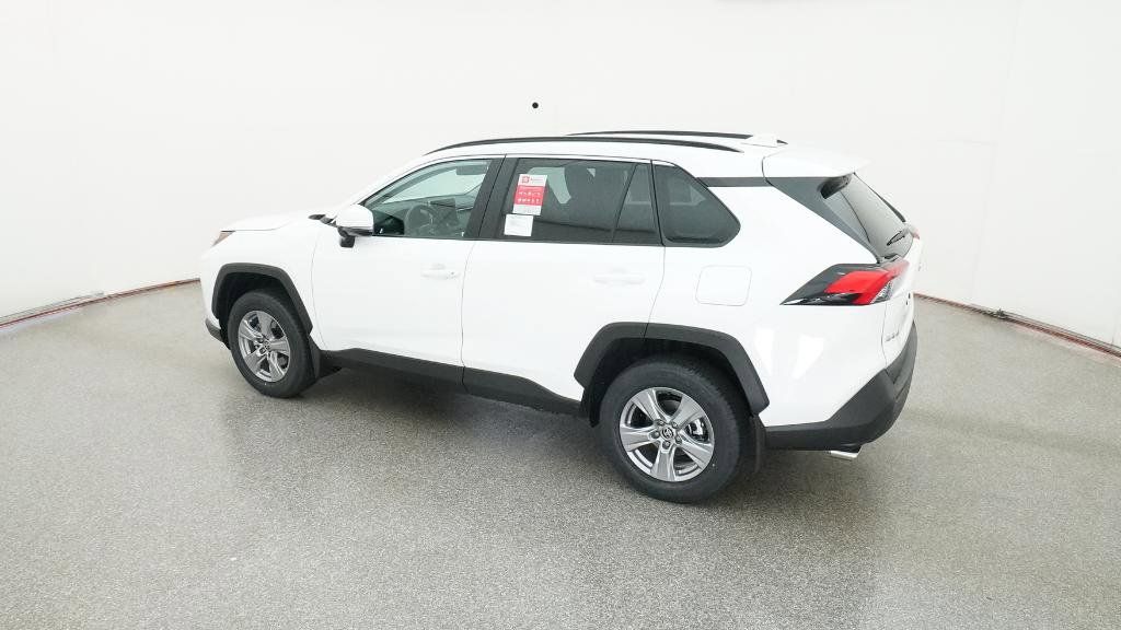 Thumbnail: 2025 Toyota RAV4 - 32