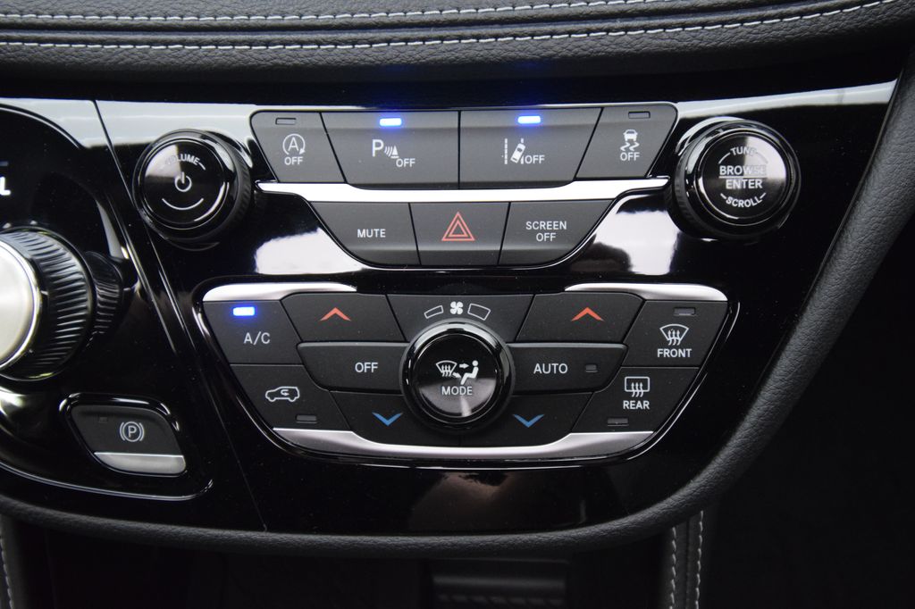 new 2027 Chrysler Pacifica car, priced at $52,162