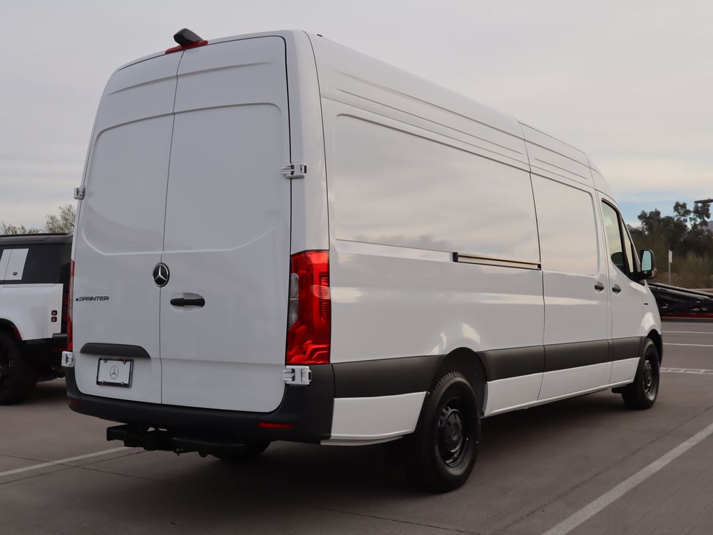 2024 Mercedes-Benz Sprinter 2500 5