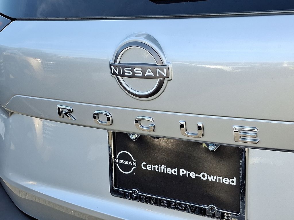 Thumbnail: 2023 Nissan Rogue - 30