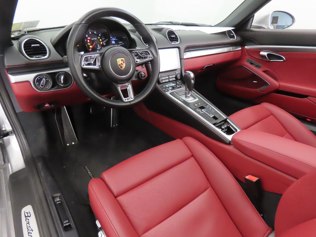 Thumbnail: 2021 Porsche 718 Boxster - 4