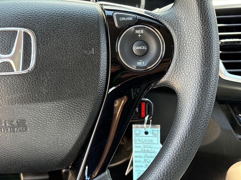 Used 2016  Honda LX image 20