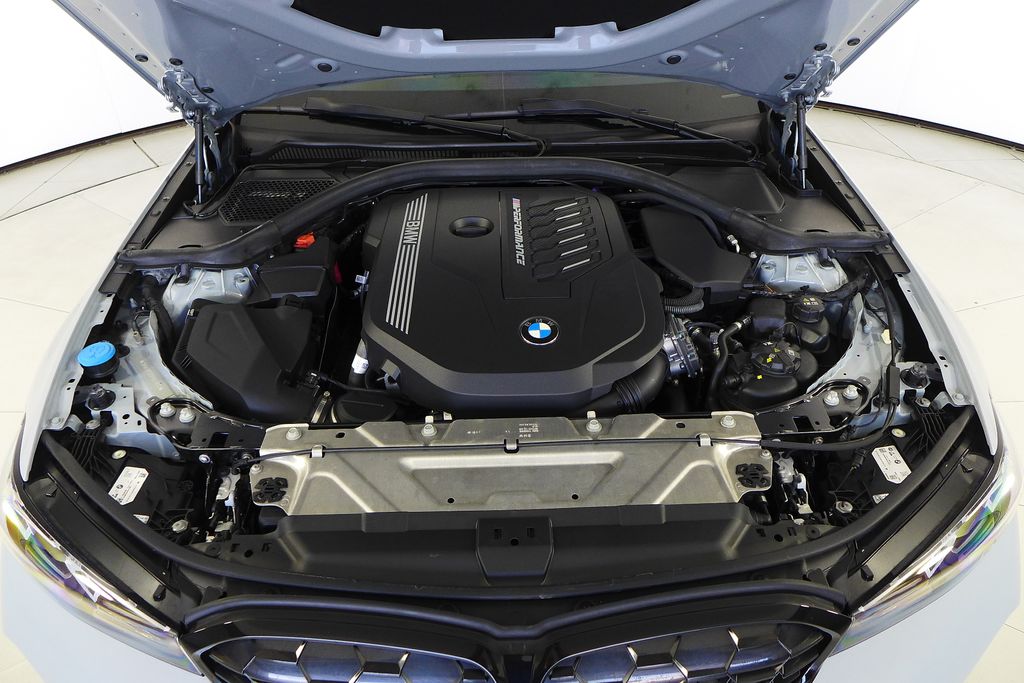 Thumbnail: 2023 BMW 3 Series - 6