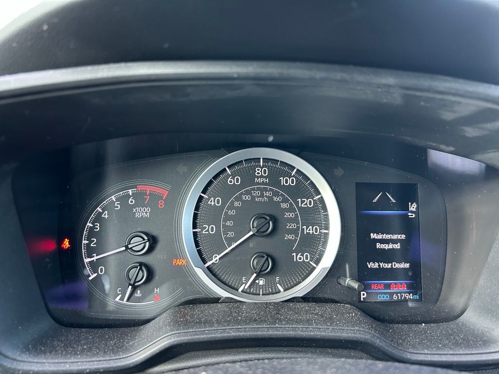 2021 Toyota Corolla LE 16