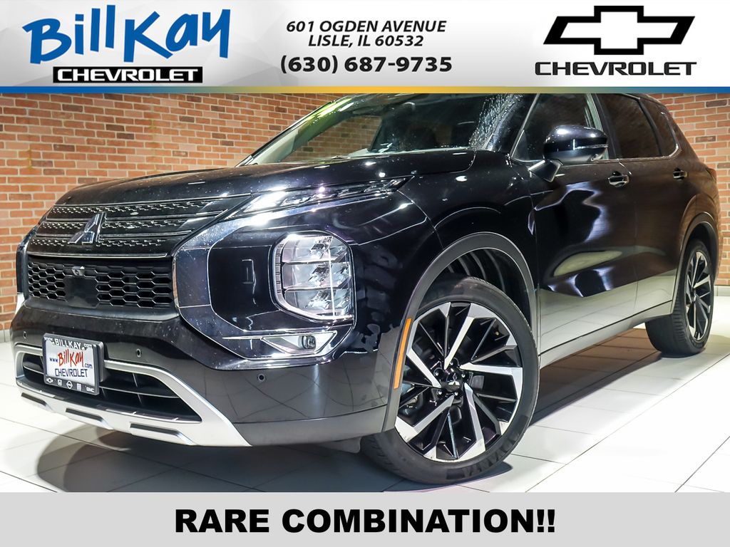 Black 2024 Mitsubishi Outlander SE S-AWC SUV / Crossover All-Wheel Drive Continuously Variable Transmission