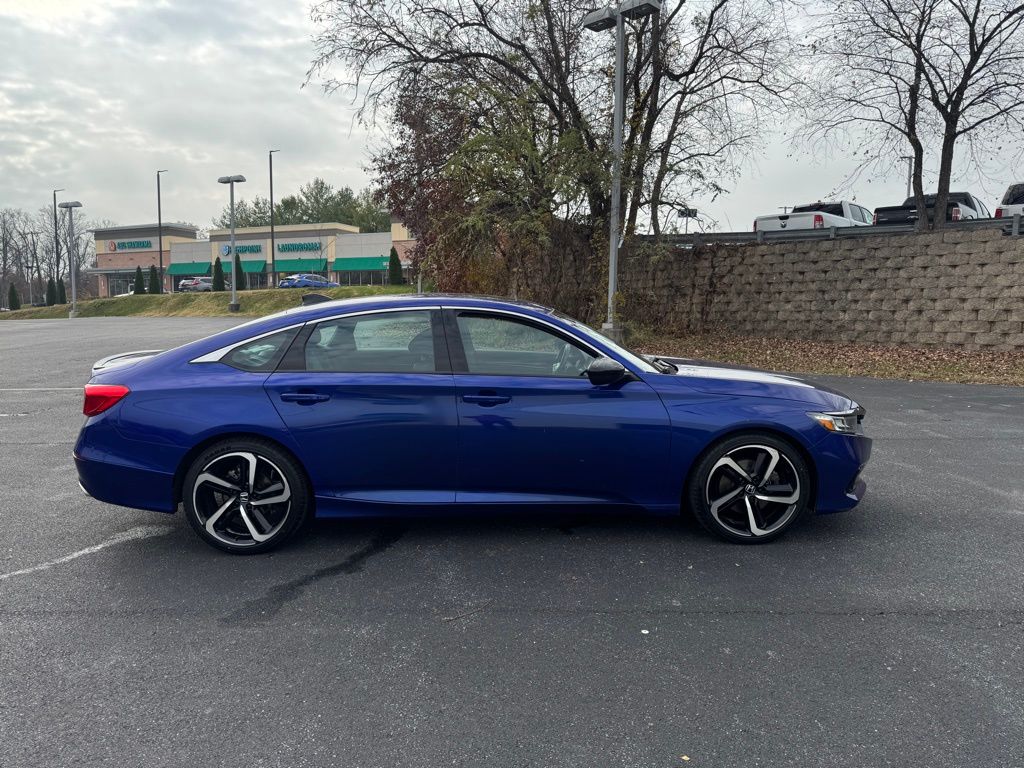 2021 Honda Accord Sport 2.0T photo 4