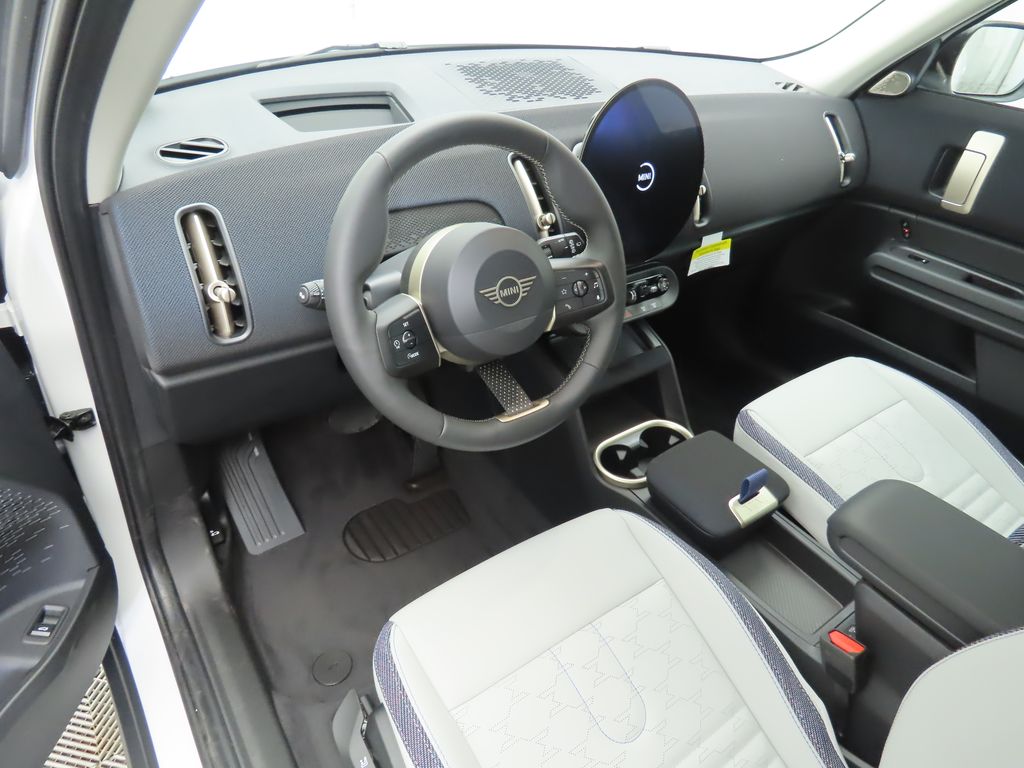 Thumbnail: 2026 MINI Cooper Countryman - 10