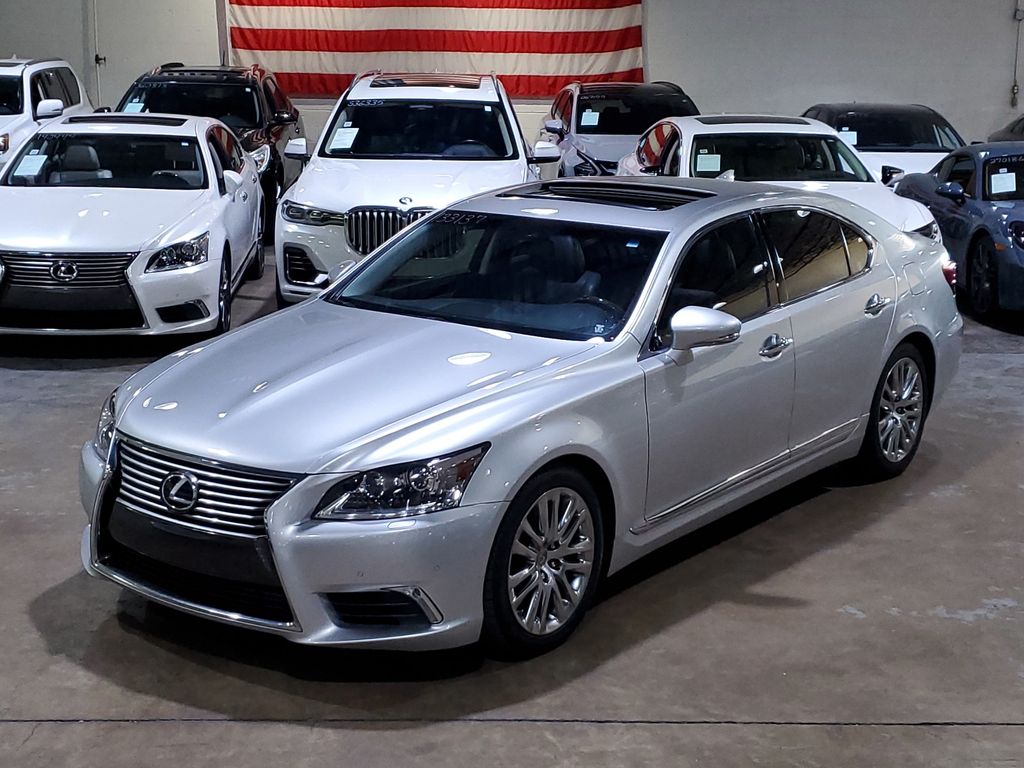 2014 Lexus LS 460 36