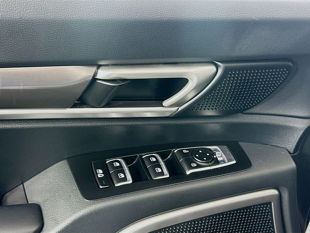 Thumbnail: 2025 Kia Telluride - 18