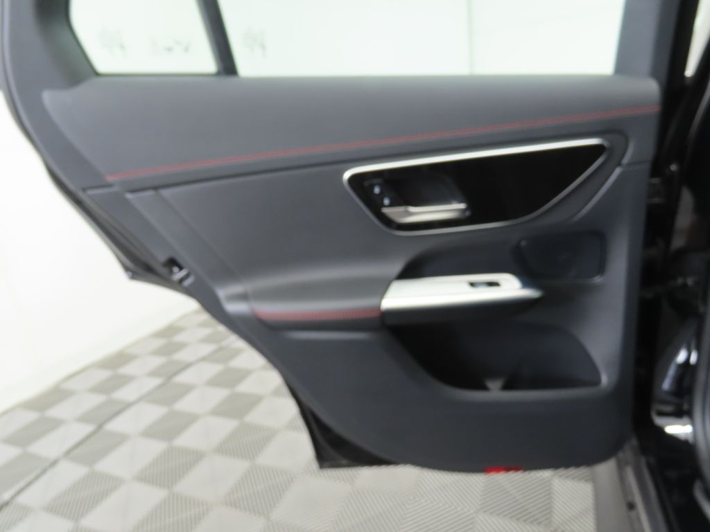 Thumbnail: 2025 Mercedes-Benz GLC - 26