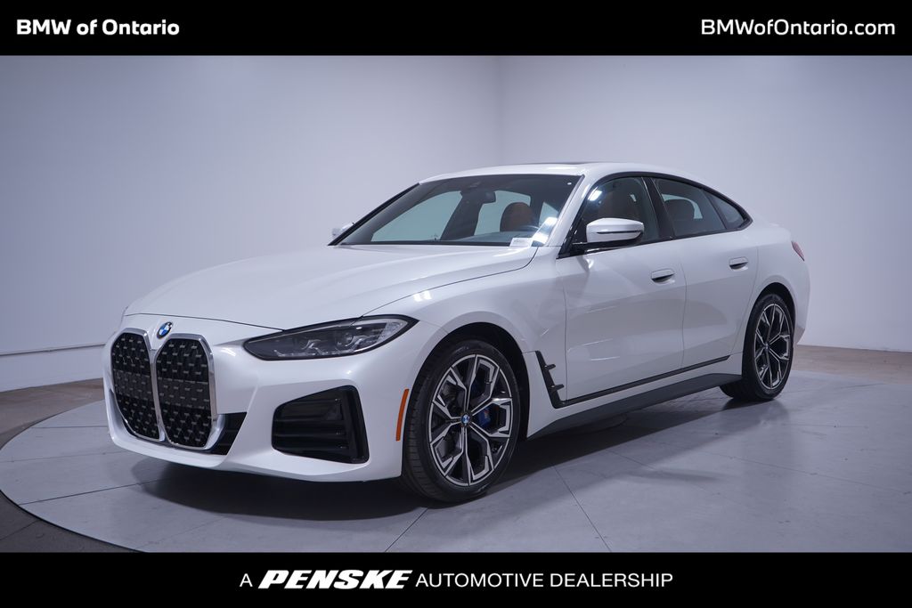 Thumbnail: 2022 BMW 4 Series - 1