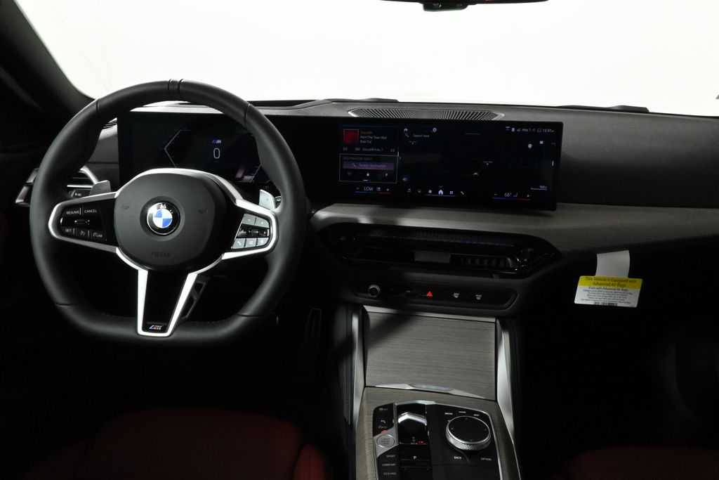 2025 BMW 2 Series 230i xDrive 18