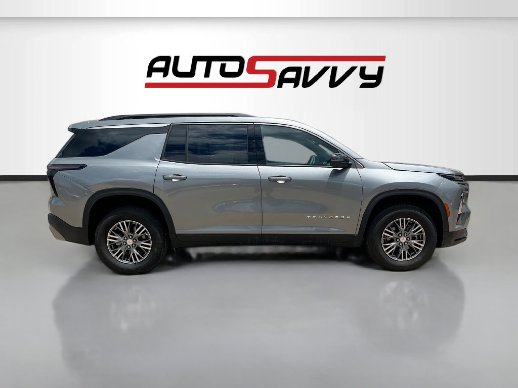Used 2026 Gray Chevrolet LT image 8