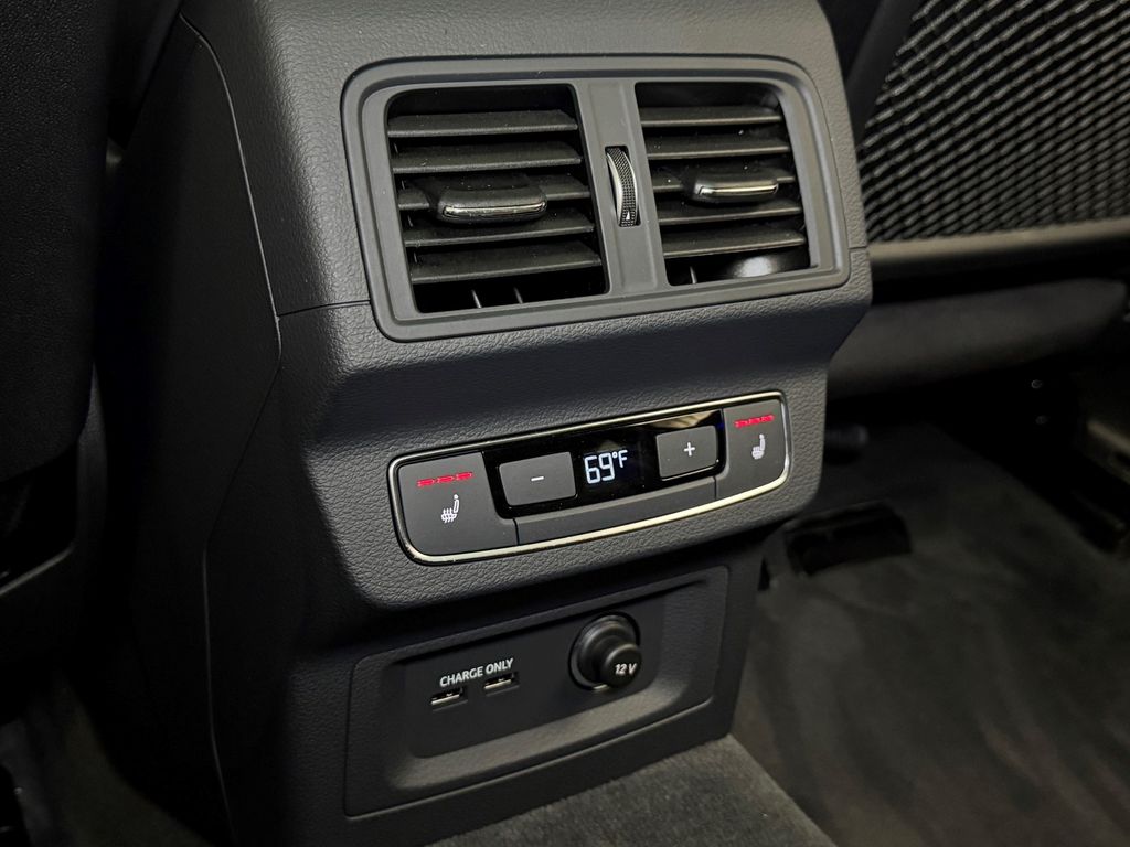 2023 Audi SQ5 Prestige 30