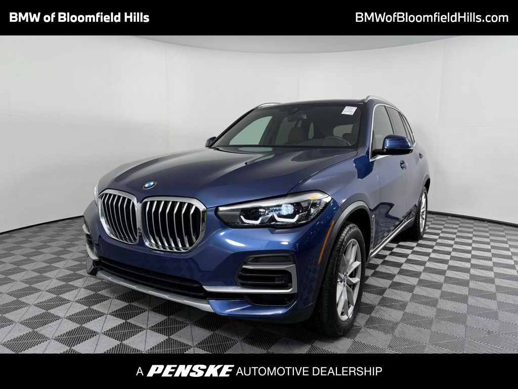 2023 BMW X5 xDrive40i Hero Image