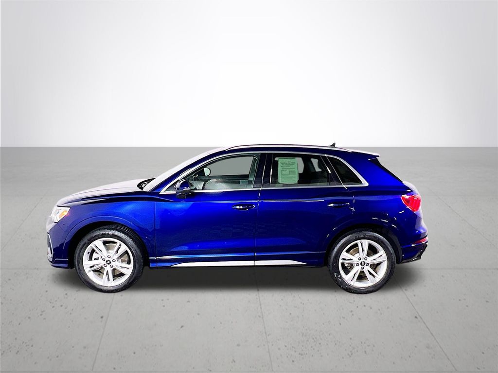 2022 Audi Q3 Premium Plus