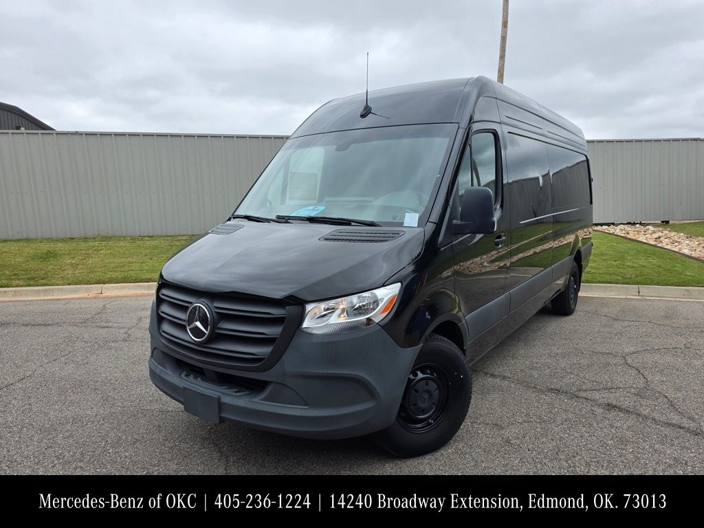 2024 Mercedes-Benz eSprinter 2500 Cargo 170 WB