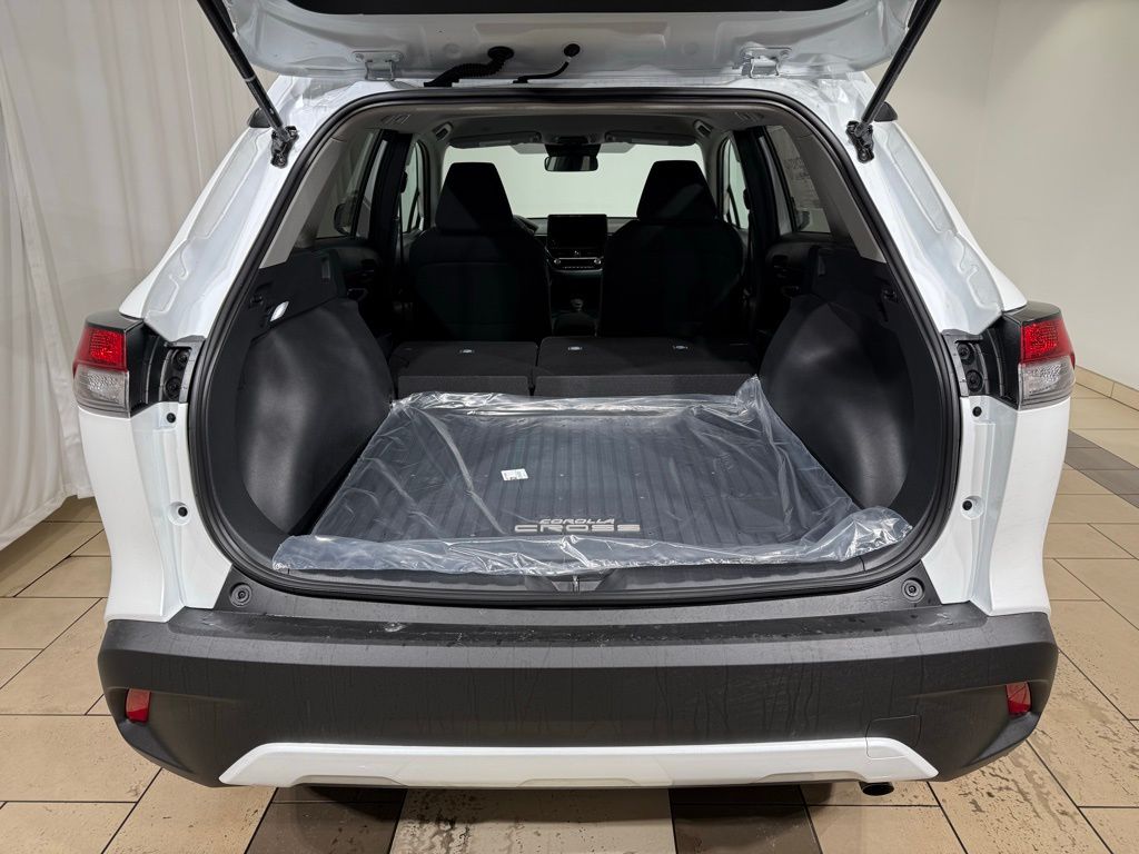 Thumbnail: 2026 Toyota Corolla Cross - 12