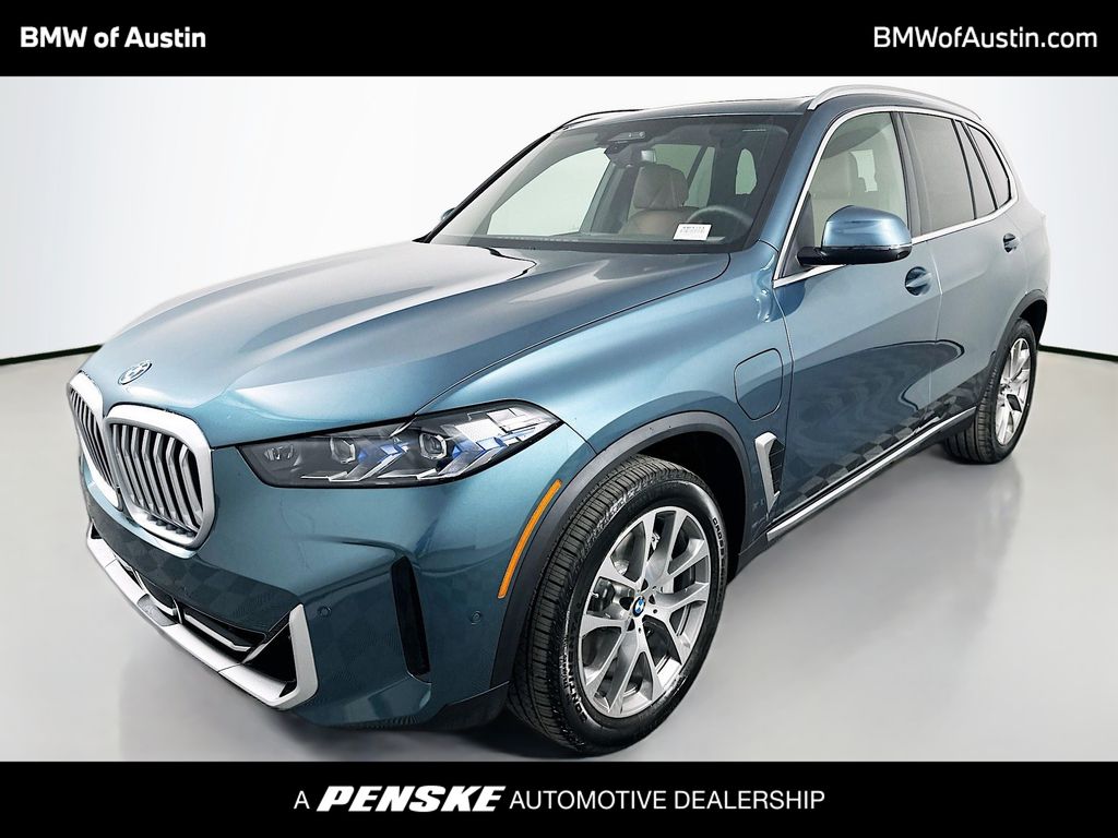 Thumbnail: 2026 BMW X5 - 1