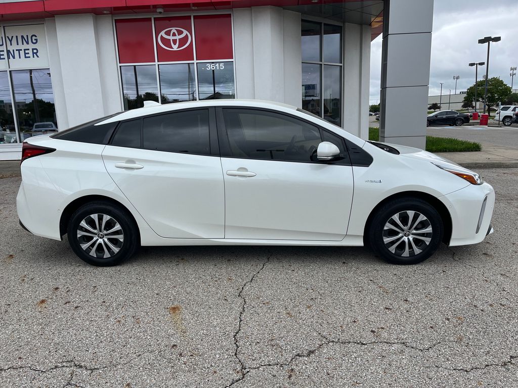 2020 Toyota Prius XLE AWD-e photo