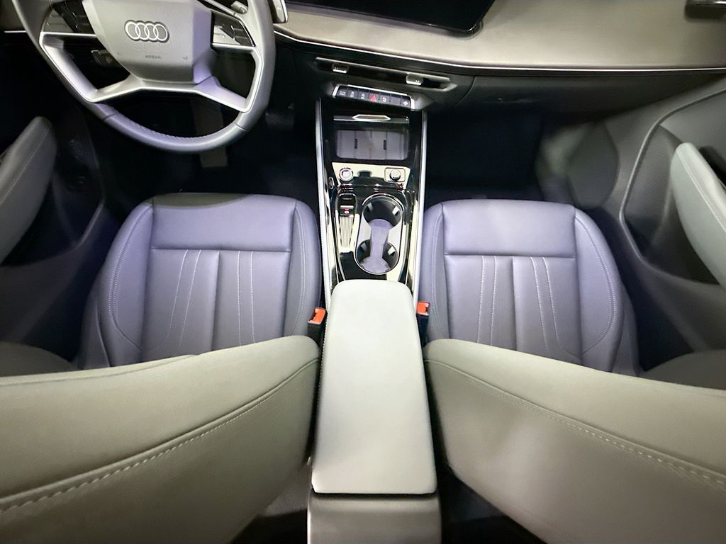 Thumbnail: 2026 Audi Q3 - 17