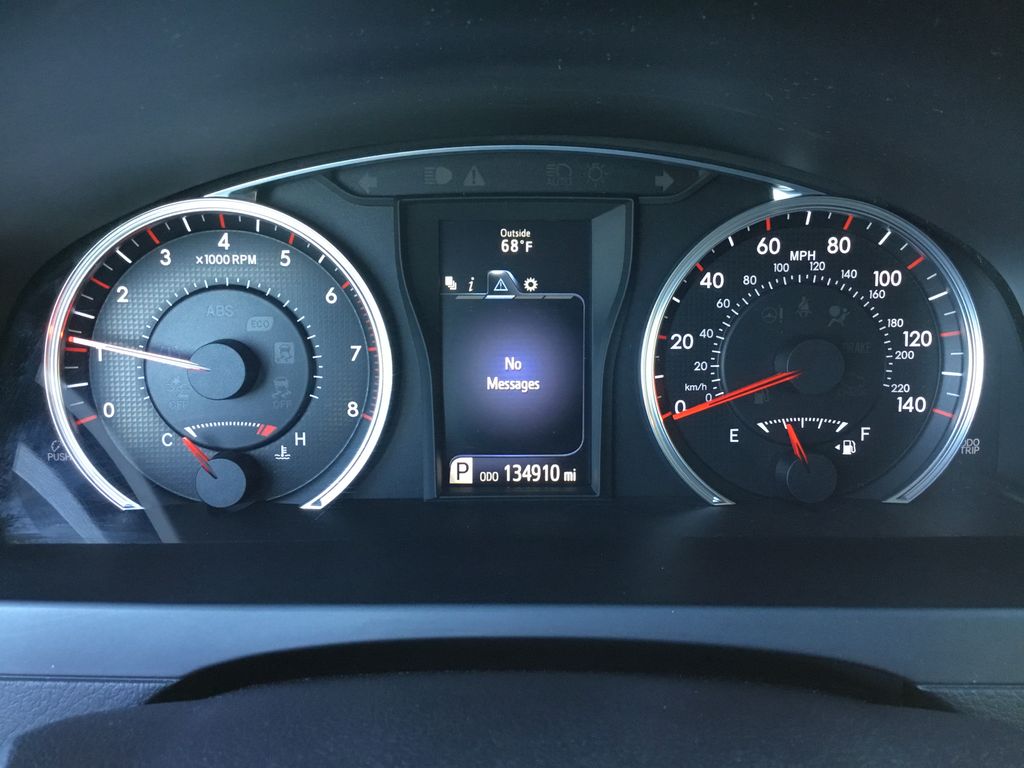 Thumbnail: 2016 Toyota Camry - 20