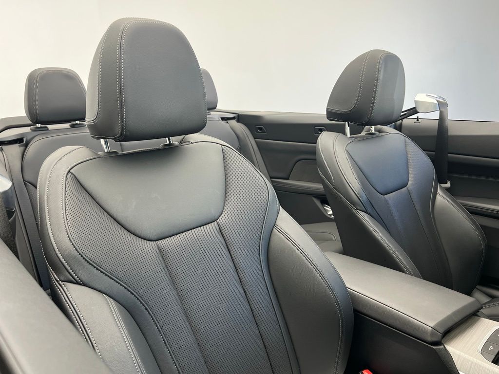 Thumbnail: 2026 BMW 4 Series - 12