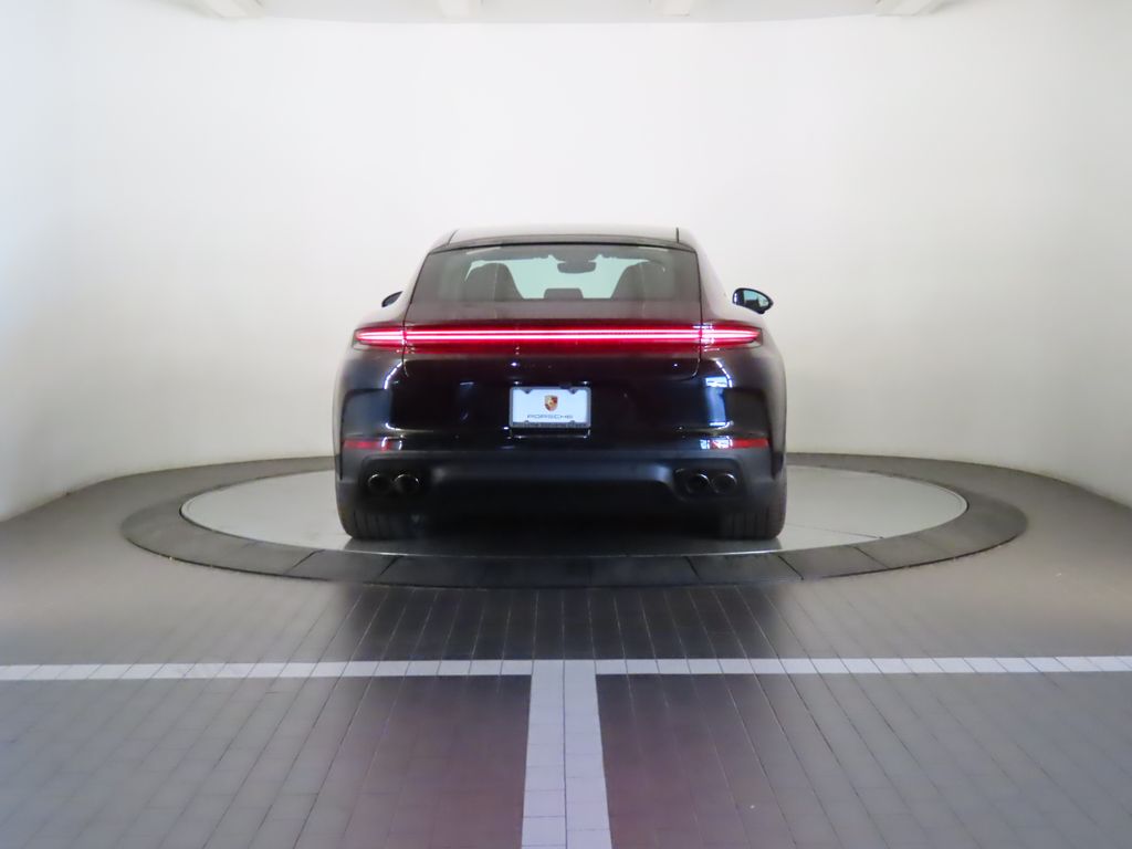 Thumbnail: 2025 Porsche Panamera - 6